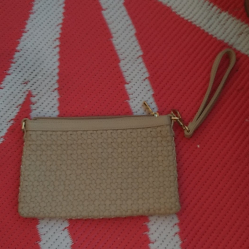 NWOT vegan clutch